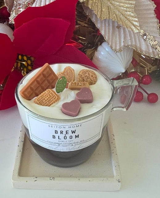 Vela decorativa Brew & Bloom - con aroma a Cafe!