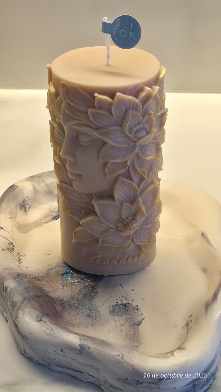 Vela Decorativa - Goddess