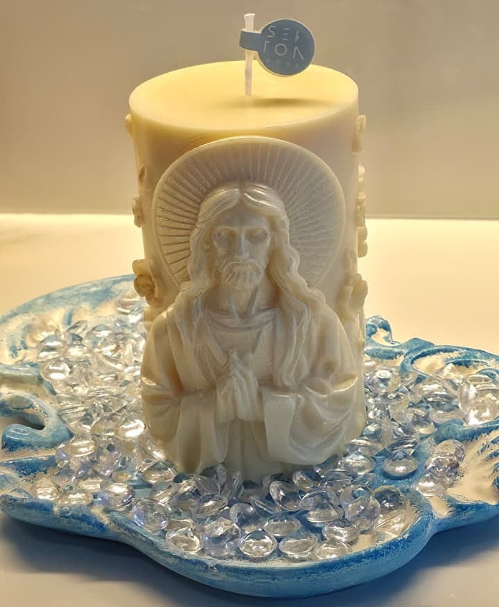 Hermosa vela de Jesucristo.
