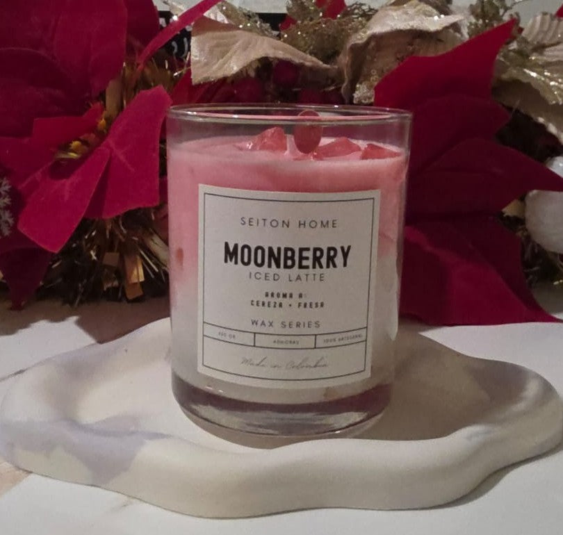 Vela decorativa MOONBERRY ICED LATTE - Aroma a Fresa/Cereza