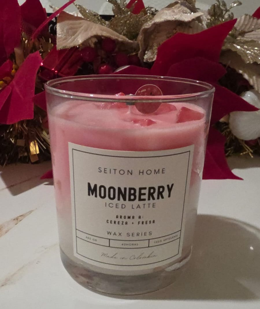 Vela decorativa MOONBERRY ICED LATTE - Aroma a Fresa/Cereza