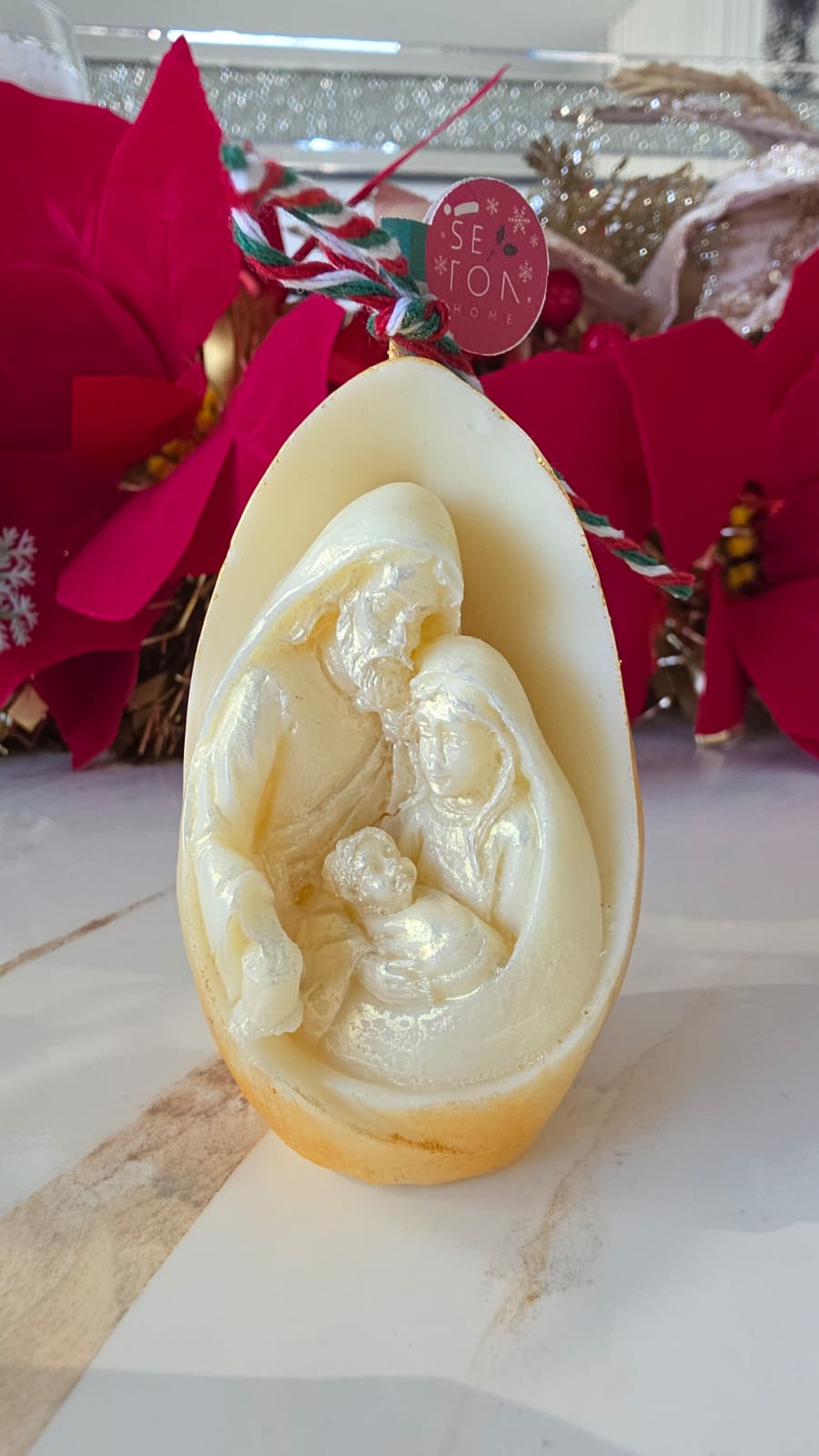 Vela decorativa de la Sagrada Familia.